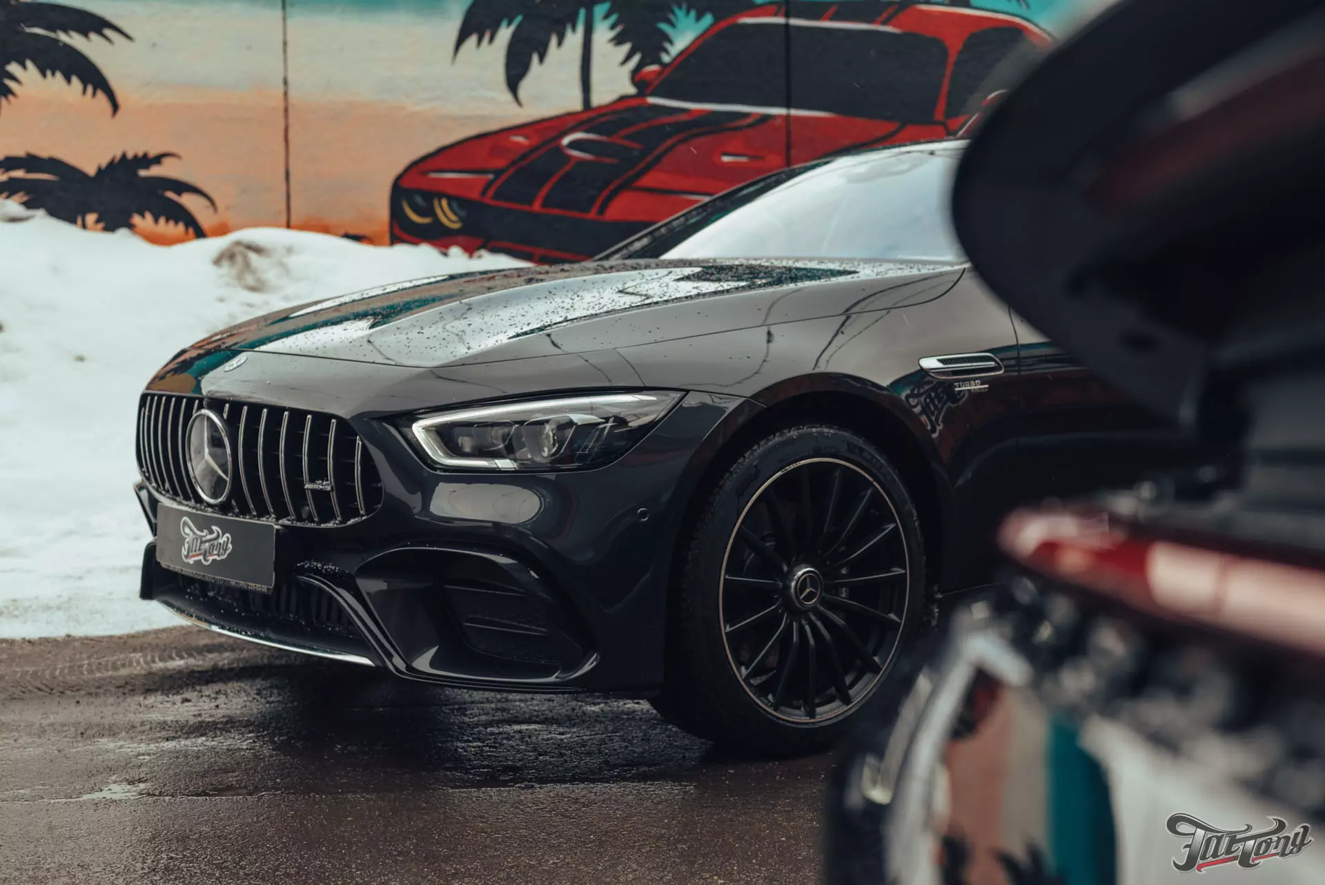 Mercedes-AMG GT 4 Door. Окрас бампера